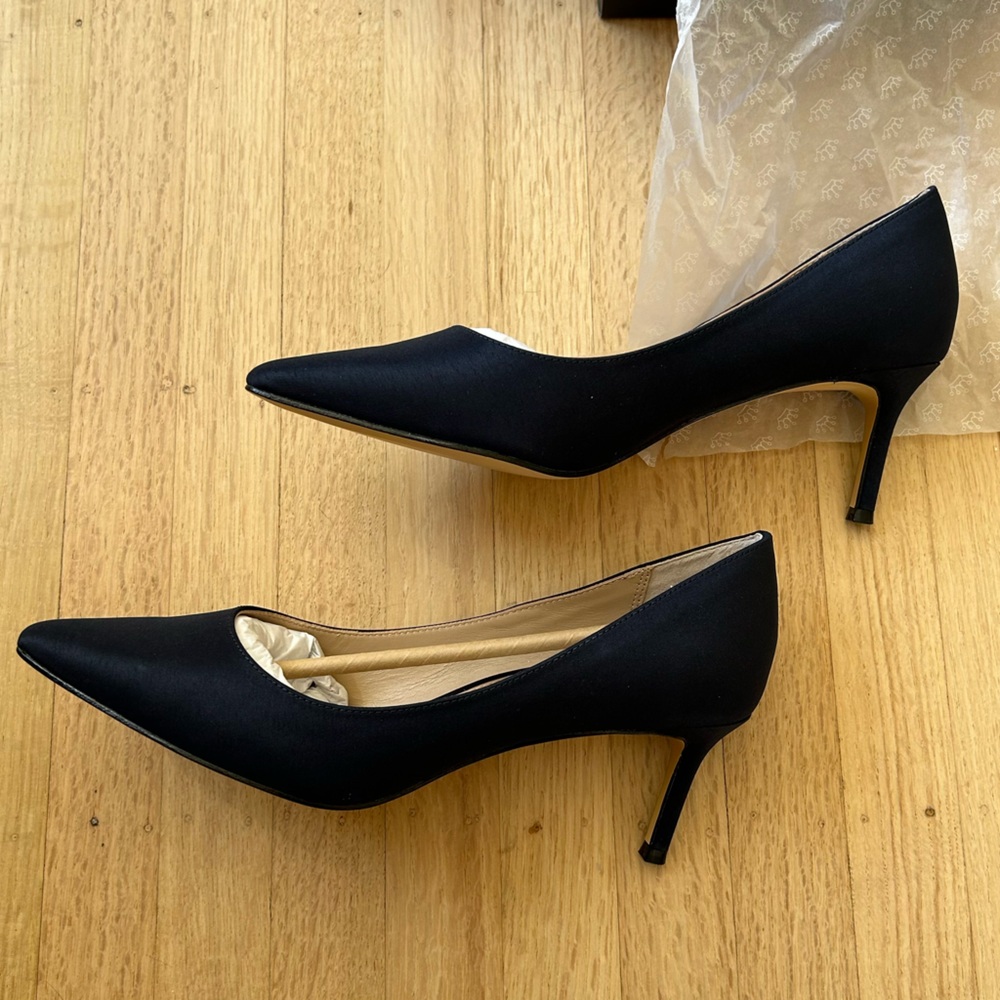 Nina Nina60 pointed toe navy satin pump